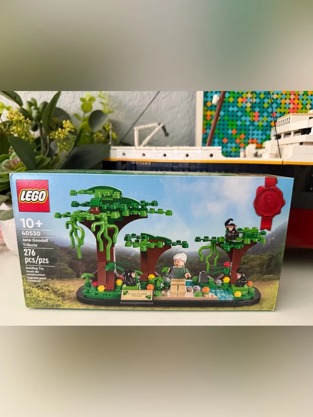 New & Sealed LEGO Jane Goodall Tribute Set (40530)